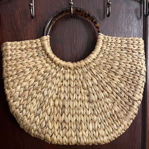 Vintage woven purse